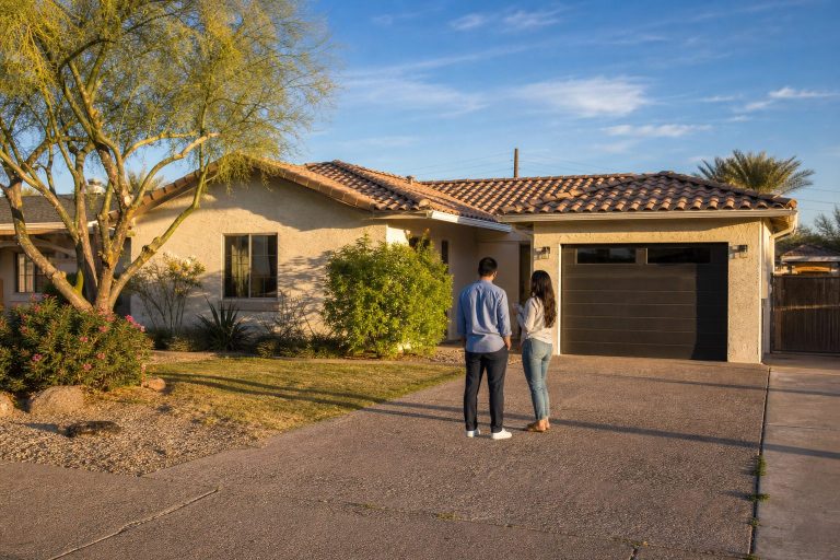 How Much You Need to Earn to Afford a Home in Phoenix in 2026